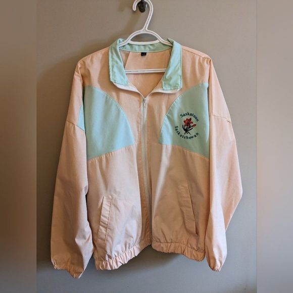 Retro Wind Breaker Jacket Cute Pastel Pink - Picture 3 of 3